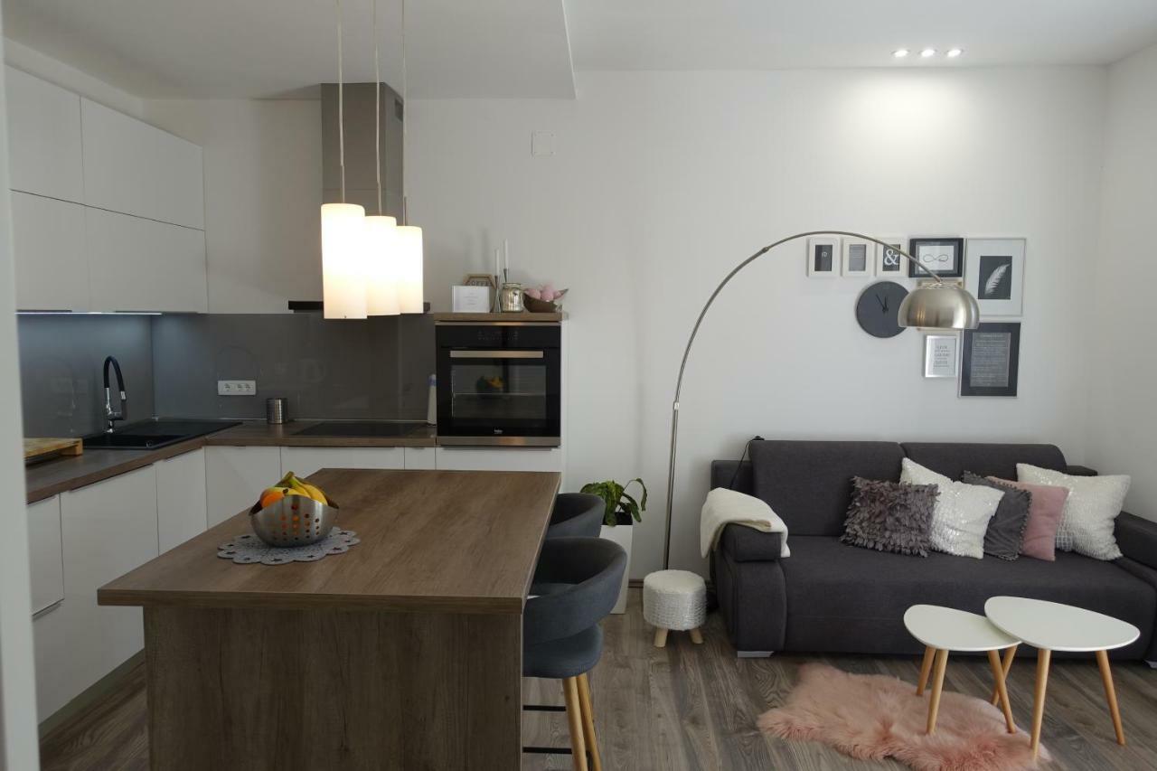 Apartman Maja โบล ภายนอก รูปภาพ